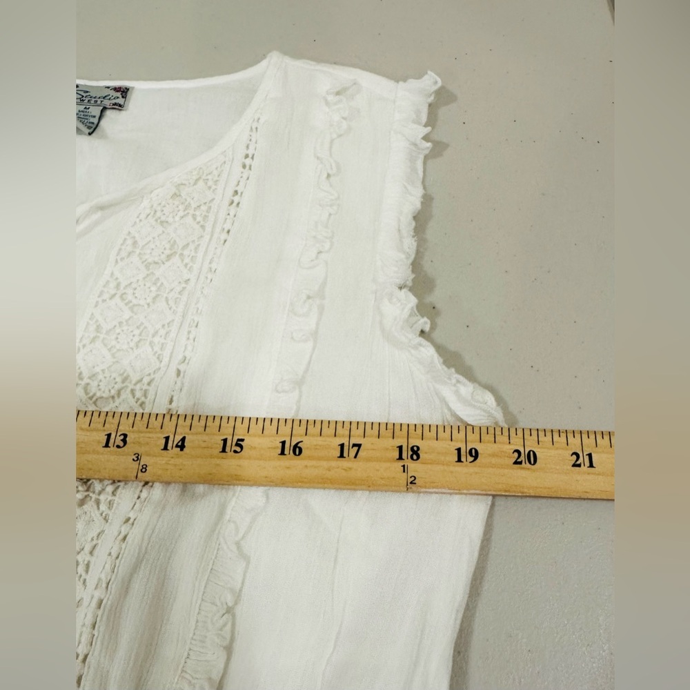 Studio West women's summer white light lace dress with embroidered Size M - Picture 6 of 9